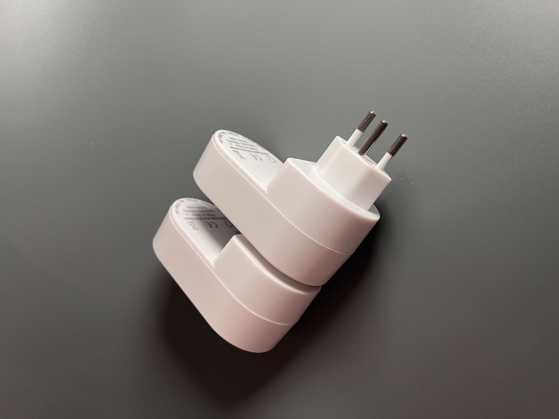 Ikea Spine: 2x TRÅDFRI CH Smart-Steckdosen – Usato da Fruthwilen venduto da speex 1