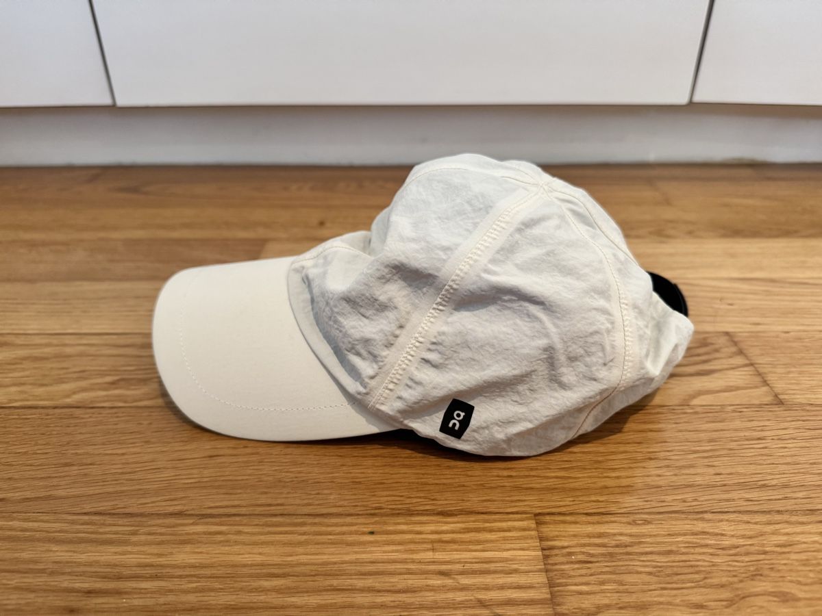 Hüte, Mützen & Caps: On Cap - White – Gebraucht aus Küsnacht ZH von lia_lf7y 1