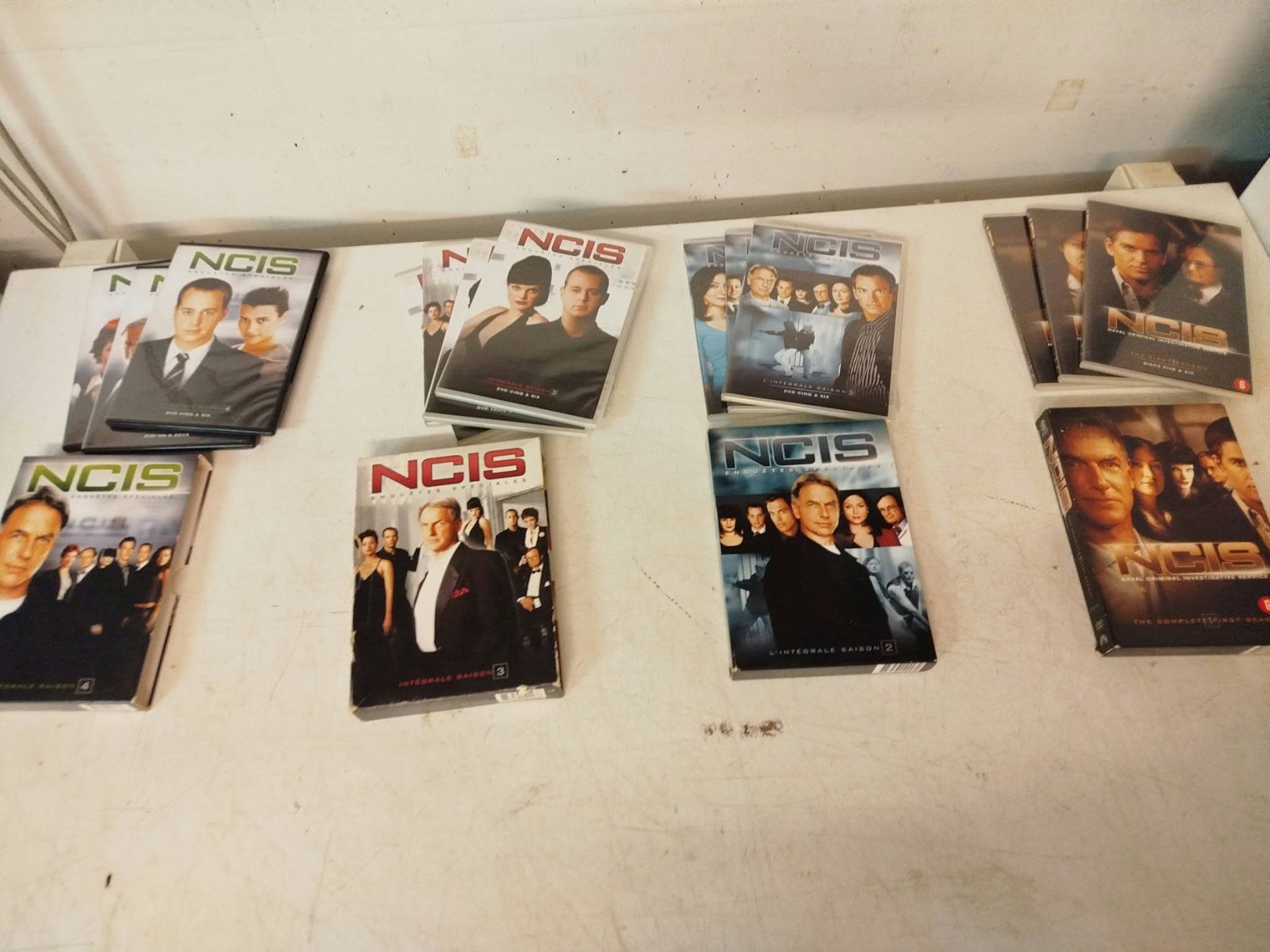 Tous les DVDs: Dvd NCIS 1-11 – D'occasion à La Chaux-de-Fonds par Emmaus2300CDF 4