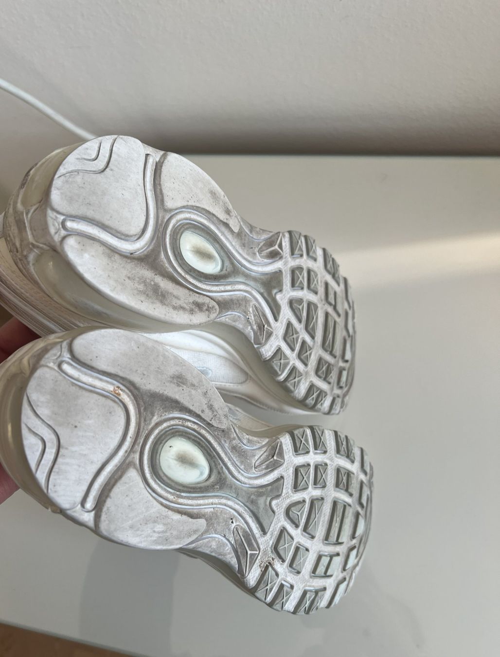 Nike Scarpe da uomo: Nike Air Max 97 Tripple White – Usato da Bülach venduto da deinmica 5