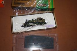TRIX art. 2430    °°°°  Locomotive à vapeur  °°°°