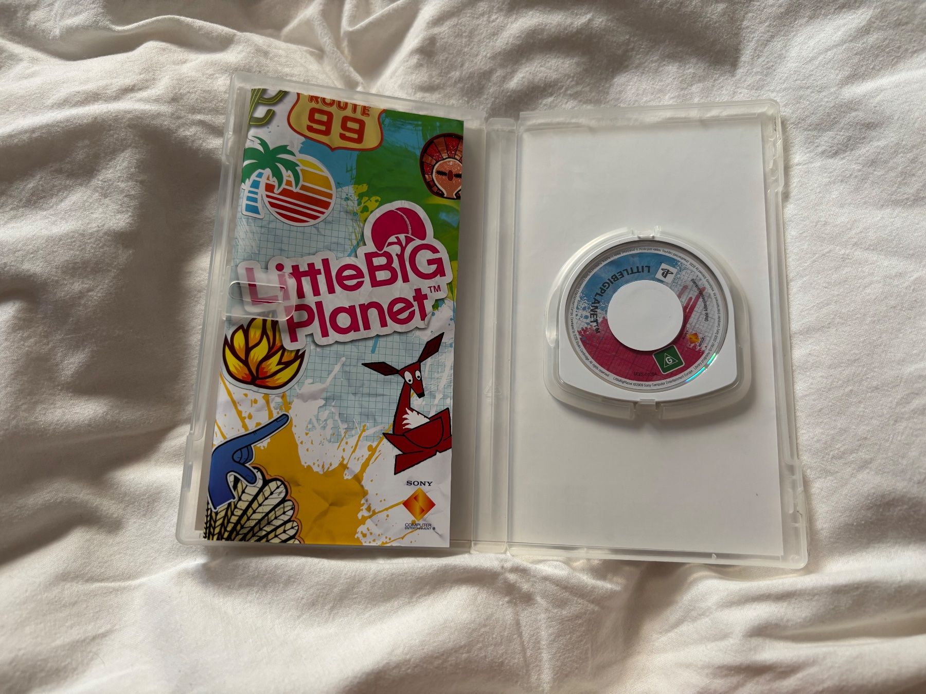 Sony Giochi: Playstation PSP Little Big Planet PSP Essentials – Usato da Luzern venduto da pengmarket_gmbh 2