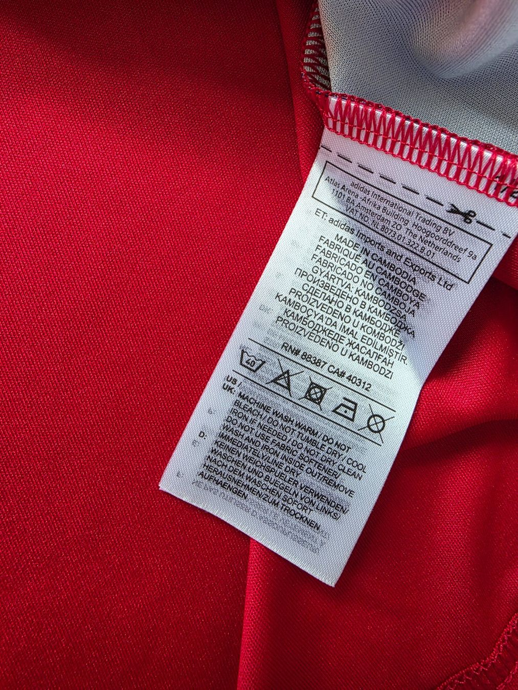 Adidas Canottiere & Pantaloni: FC BASEL 18/19 TRIKOT L – Usato da Lüchingen venduto da Jersey_Time 3