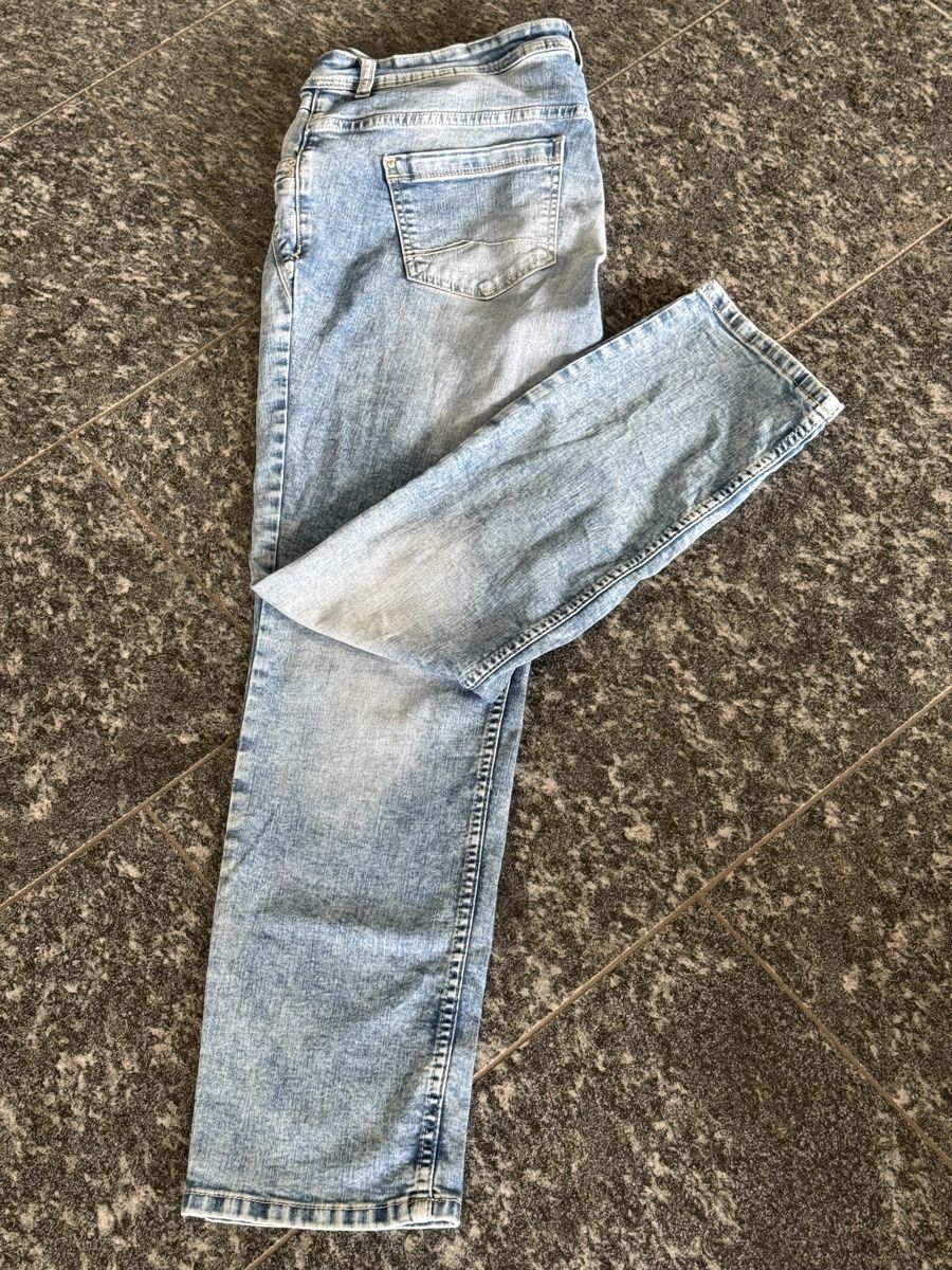 Cecil Jeans: Jeans DENIM / Cecil / blau / Gr. 32 – Gebraucht aus Morschach von jeanhenrifabre 3