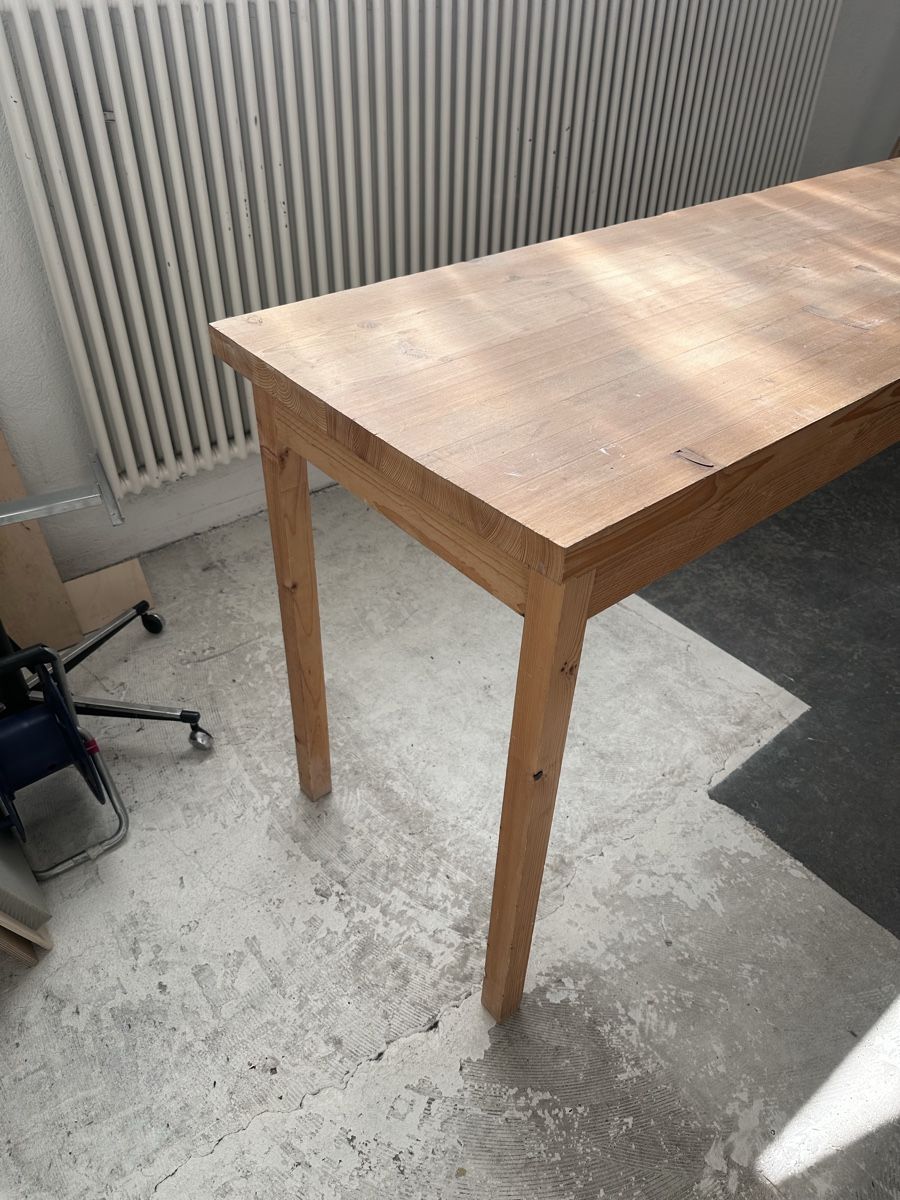 Tische: Atelier Tisch – Gebraucht aus Zürich von frederik.official 3