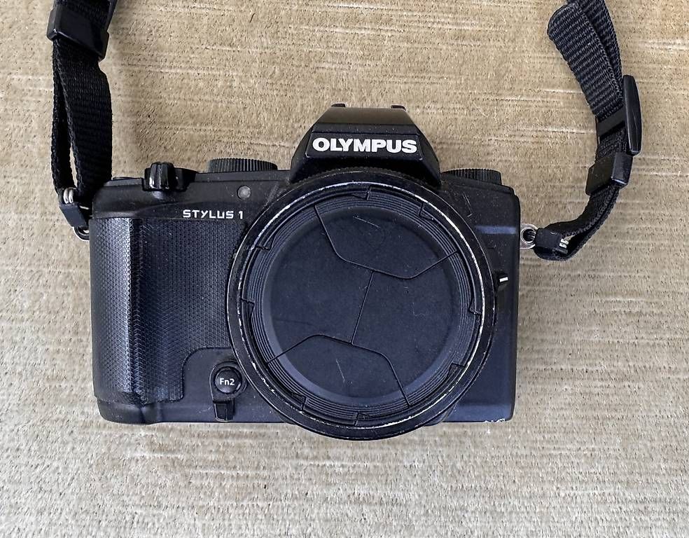 Fotocamera: Olympus Styles 1 – Usato da Basel venduto da ninenintynine