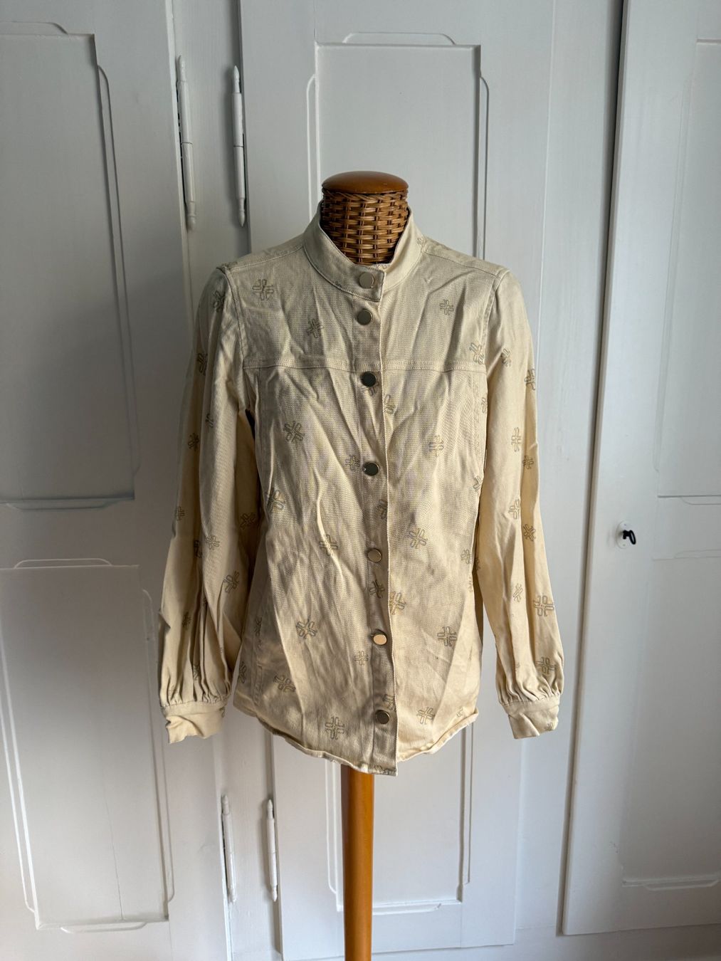 Giacche: COSTER COPENHAGEN - Jacke crèmefarben 38 – Usato da Zürich venduto da Diazaio