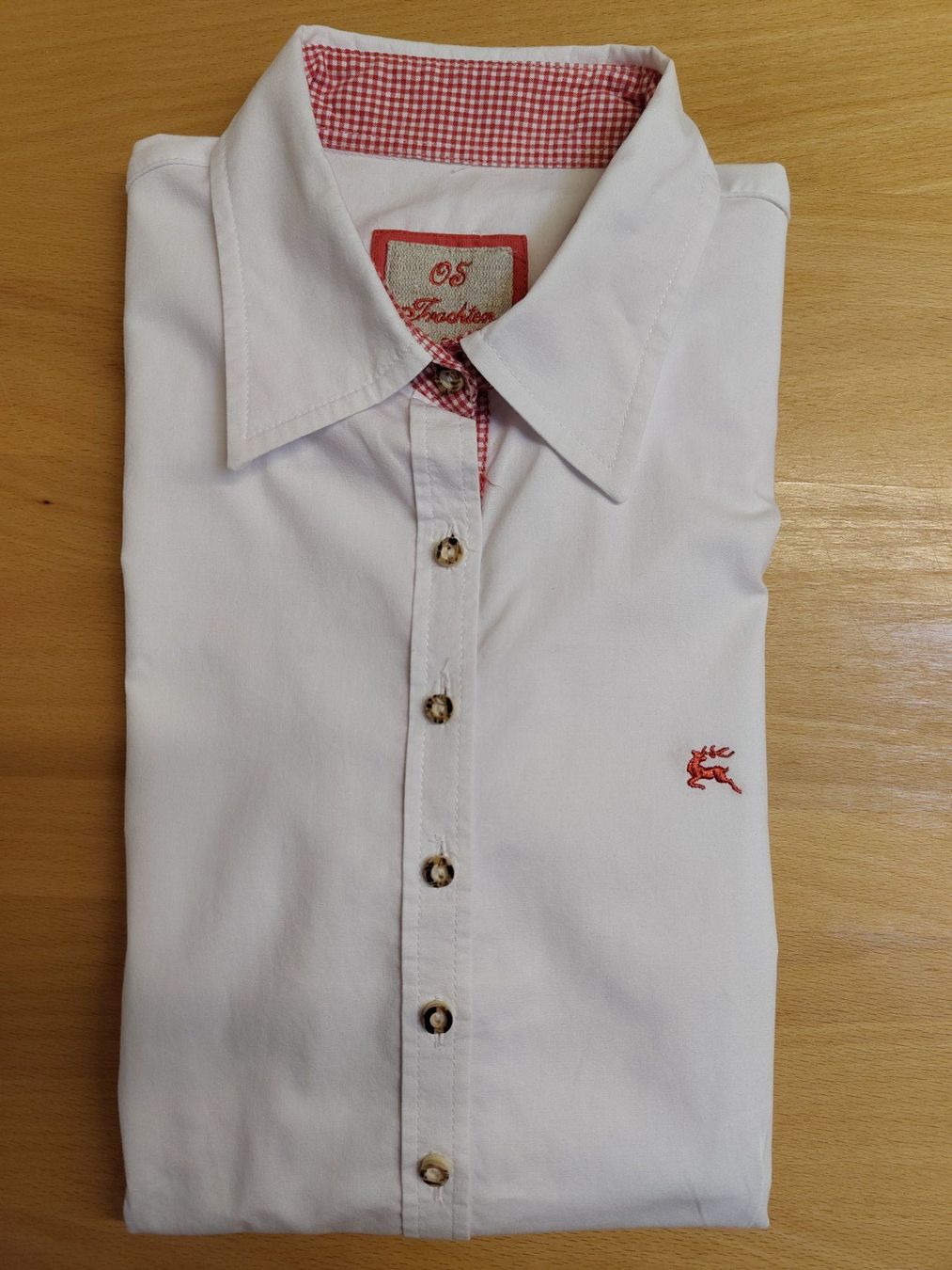 Blusen: Damenhemd 05 Trachten – Gebraucht aus Seuzach von NaehdesignMirjam
