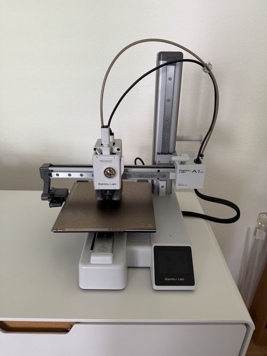Bambu Lab Stampanti 3D: 3D-Drucker Bambu Lab A1 mini mit Zubehör – Usato da Buchs SG venduto da chillibowl