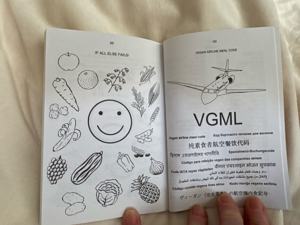 Libri: Vegan Passport - Phrasebook Multilingual 4th Edition – Usato da Genève venduto da k1164 9