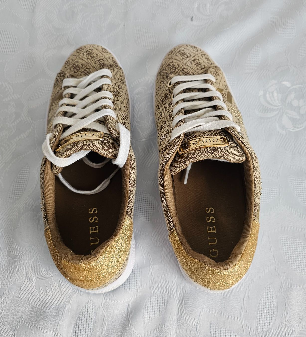 Guess Damenschuhe: *GUESS *Damen Sneaker Gr. 41 – Gebraucht aus Bronschhofen von Xena37 4