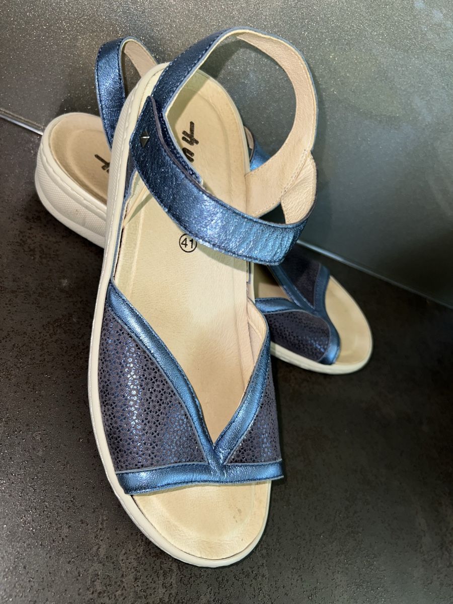 Damenschuhe: Leder Sandale HUSKO 41 1 x getragen – Neu (gemäss Beschreibung) aus Dornach von samuti 1
