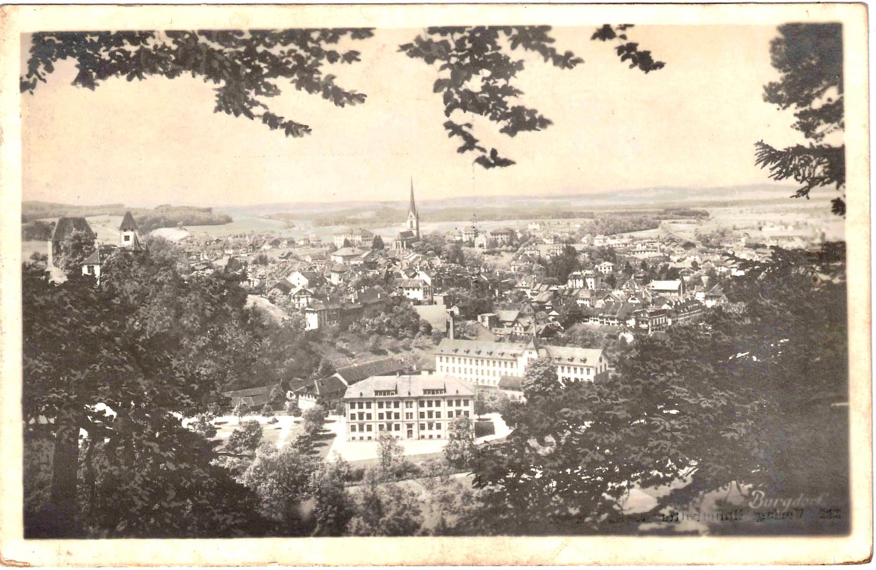 Cartoline postali: BURGDORF - Generalansicht ca. 1915 (BE) – Usato da Oberdorf BL venduto da Hopfehuepfer