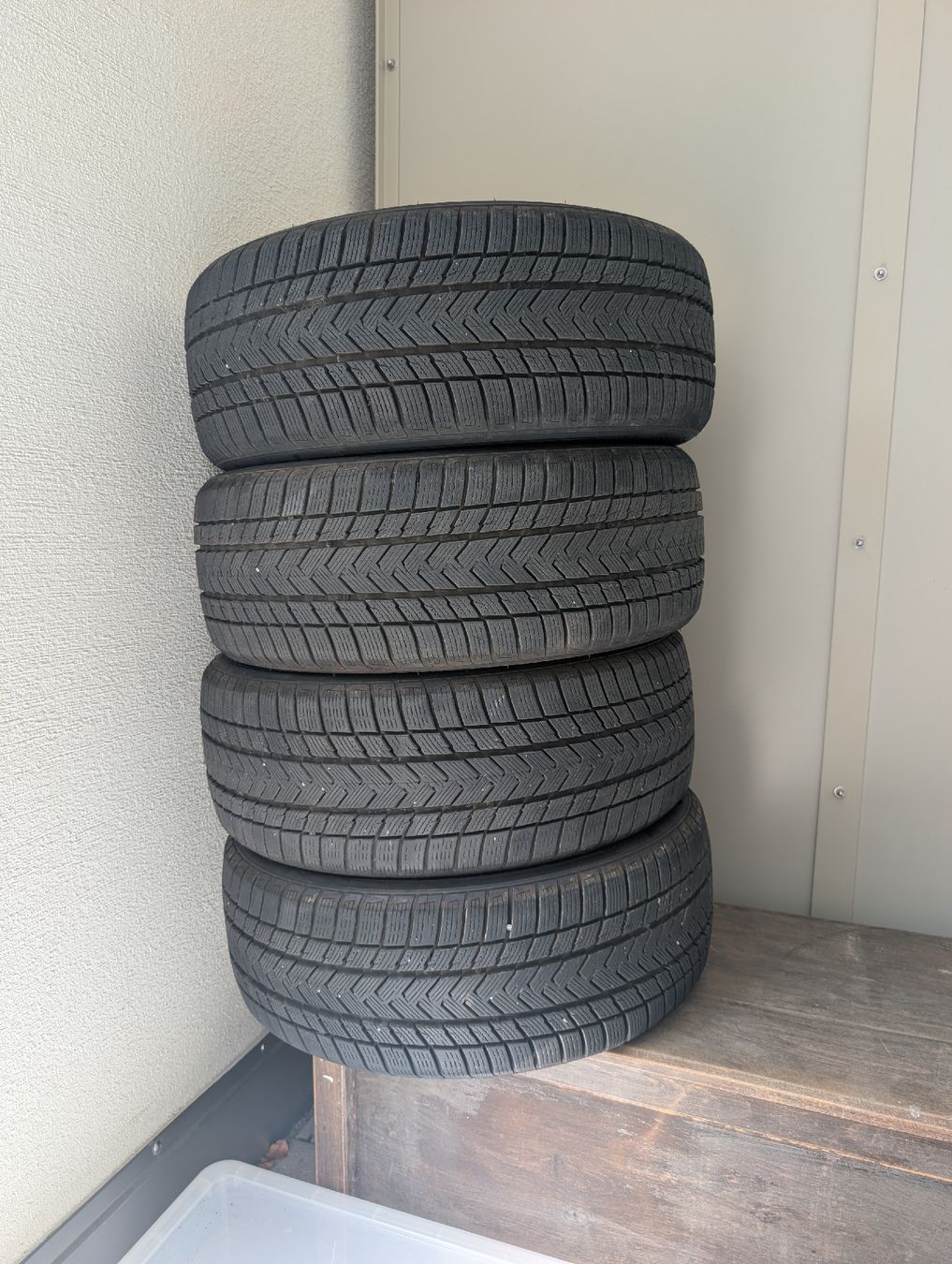 Pneumatici & Ruote complete: 4x Gripmax SureGrip Pro Winter Tyres – Usato da Flüelen venduto da mark.boats