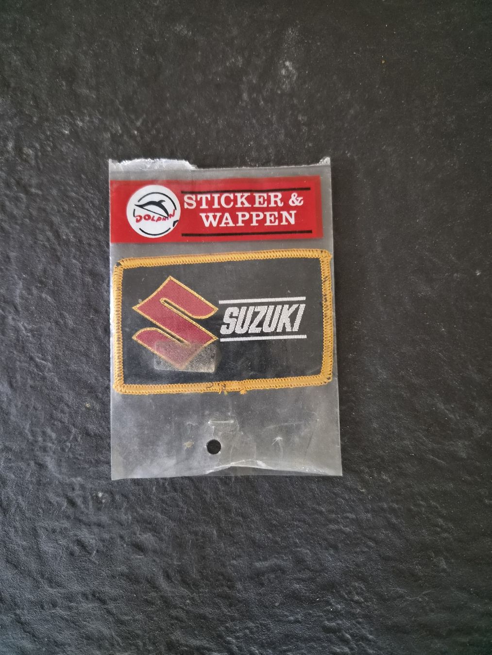 Plaquettes & Badges: Vintage Suzuki Patch aus denb80ern – Neuf avec emballage d'origine à Luzern par Bonus73