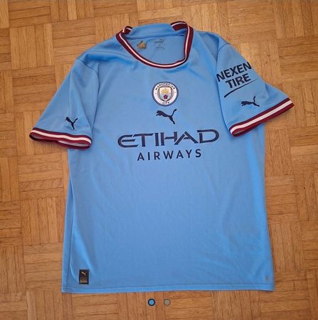 Manchester City Heimtrikot 22/23 in Grösse L