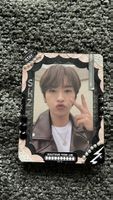 StrayKids Leeknow official Photocard with Toploader