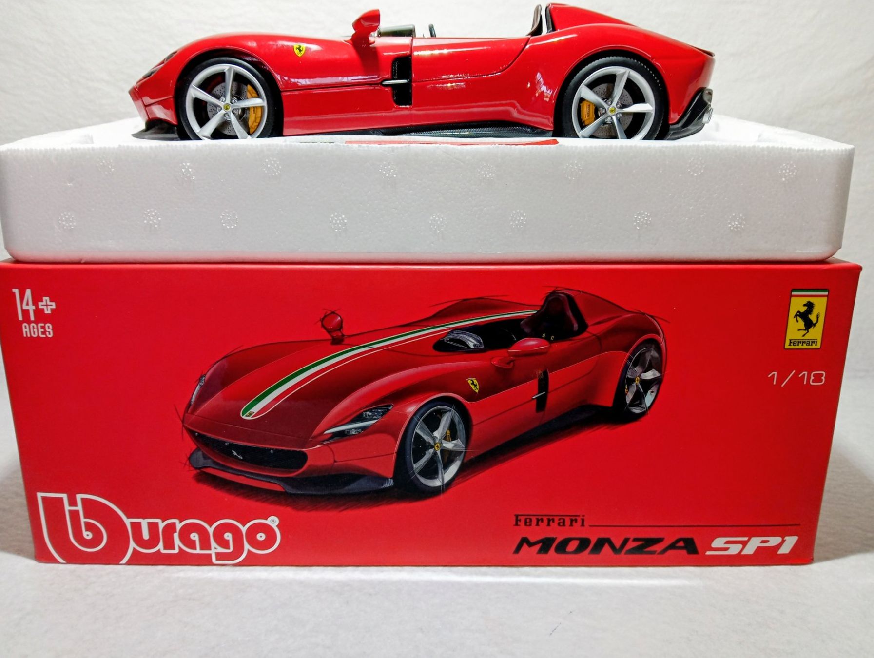 Bburago Modellini d'auto: Ferrari Monza SP1 – Nuovo e nell'imballaggio originale da Huttwil venduto da Secondtrain 9