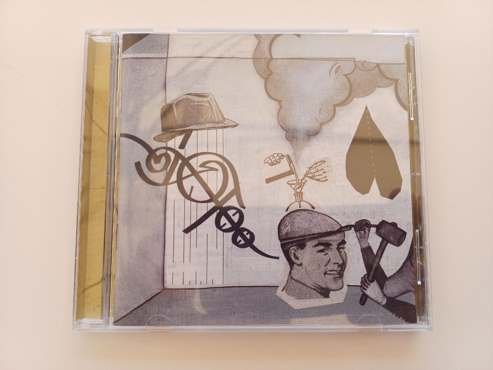 CDs: Sixtoo "Chewing on glass & other miracles cures" CD – Gebraucht aus Begnins von Drastic-Sound