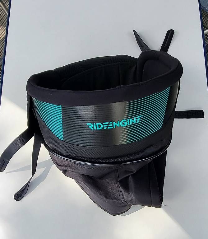 Kletterausrüstungen: Ride Engine Seat Sitz Harness Grösse L – Gebraucht aus Zürich von Aliseagirl