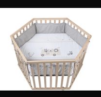 Babybett Holz 7-eckig mit Bettwaesche Tiere Beige