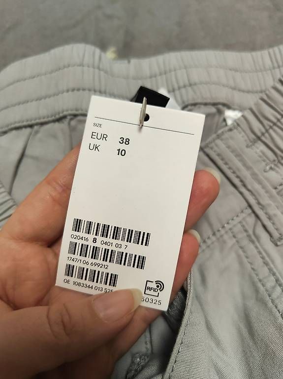 Hosen: Hosen in grösse 38 – Gebraucht aus Arbon von karolina_frank