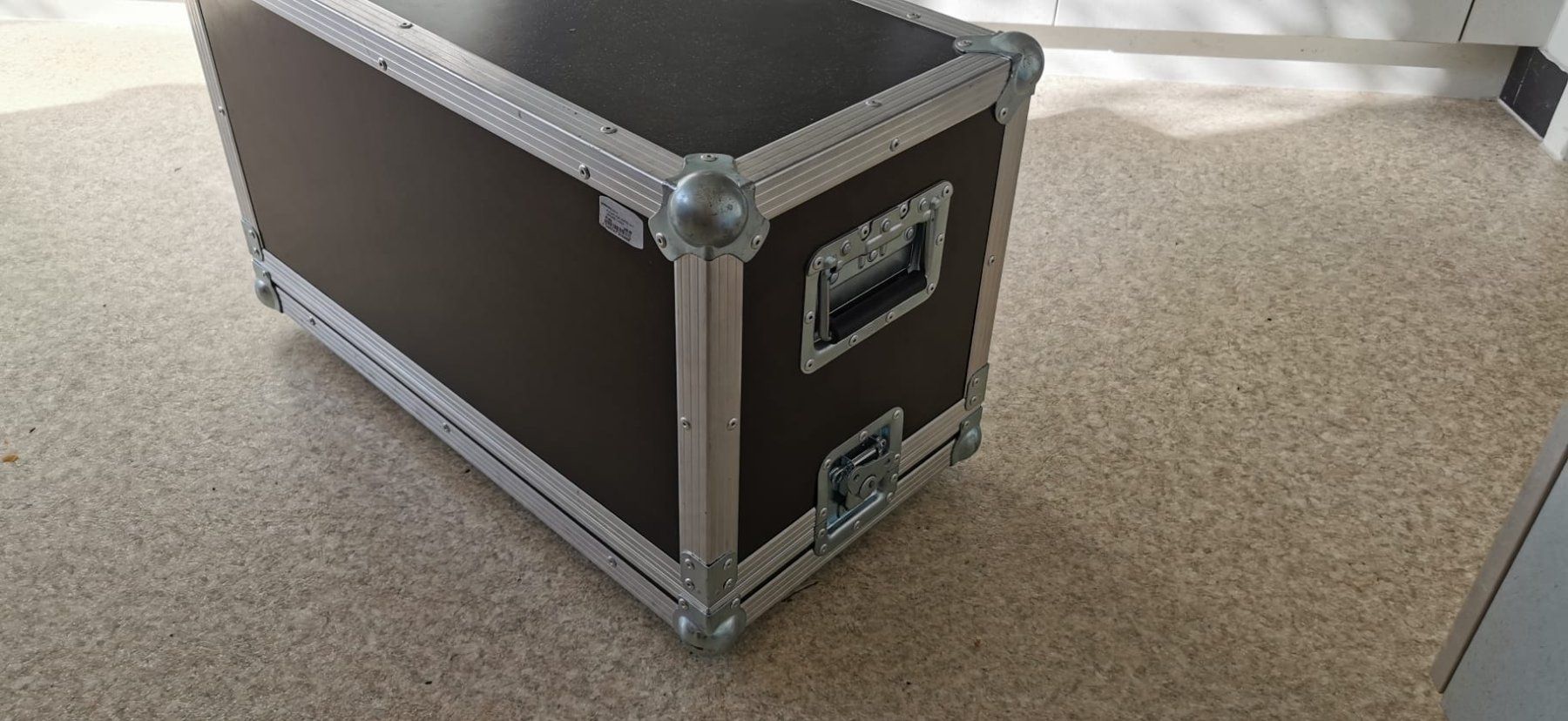 Valigie: Flightcase Ampeg SVT grosses Case – Usato da Basel venduto da N_B47 1