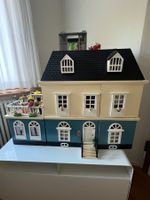 Puppenstube Viktorianisches Landhaus. Viel Zubehör.