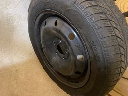 Roue hiver 205/55R16 91H jante tôle bon état