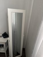 Garderobenschrank / Schmuck- und Kleiderschrank mit Spiegel 