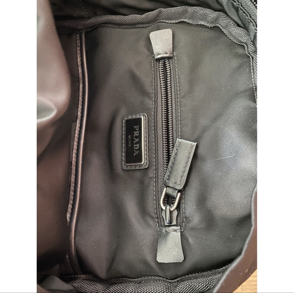 Prada Sacs à dos: Prada Nylon Backpack – D'occasion à Adliswil par Mariia_18 5