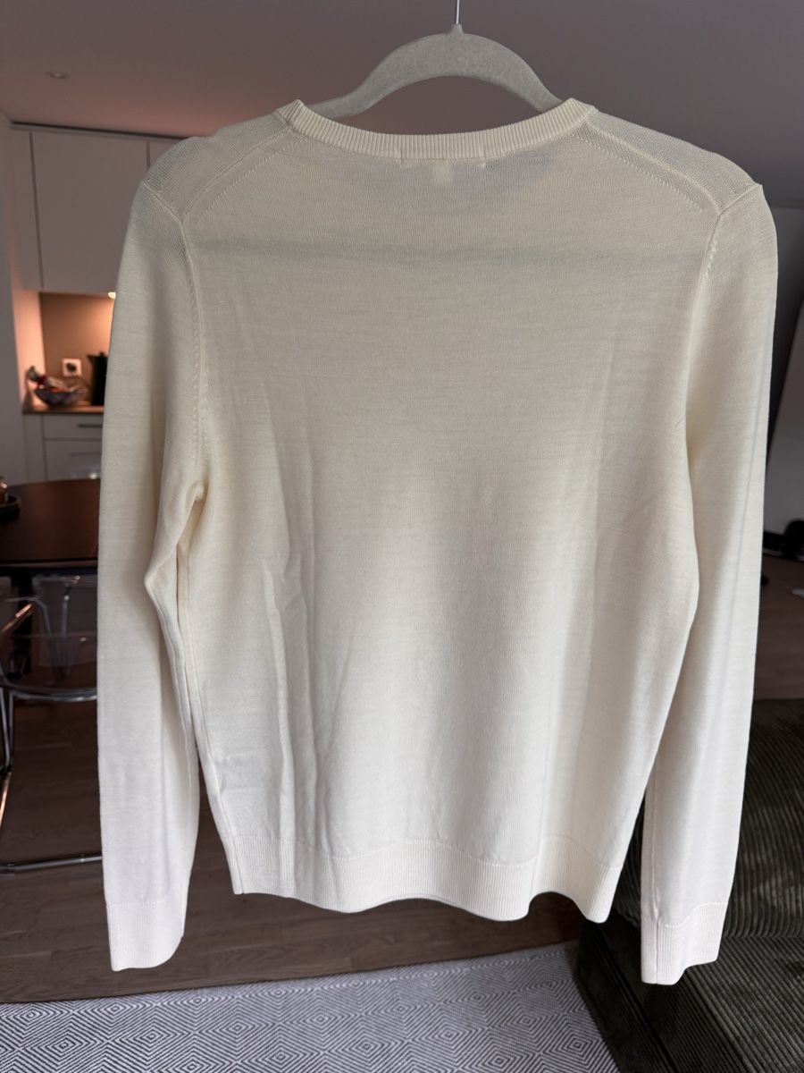 Uniqlo Maglioni & Felpe: Uniqlo White wool sweater – Nuovo (secondo la descrizione) da Zürich venduto da ari_cr2f 1