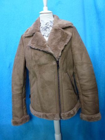 JACKE KOMPLETT GEFÜTTERT GR S NEU OHNE ETIKETT BRAUN KUSCHEL