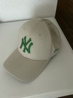 New York Yankees Baseball Cap - Cream & Green - Stylish!