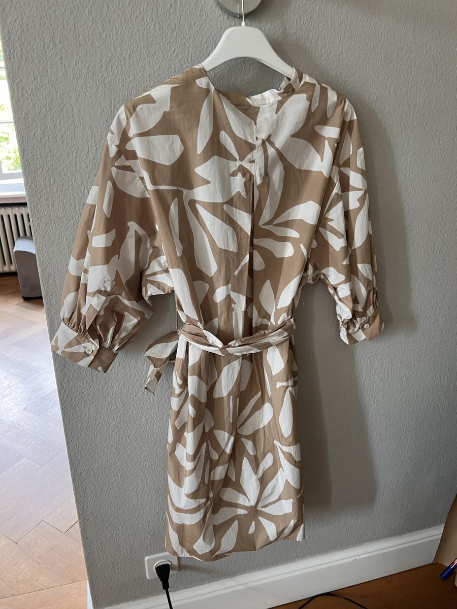 Rosso35 Kleider: Kleid Rosso 35, NEU, Gr. 38, beige weiss – Gebraucht aus Solothurn von Brini06 4
