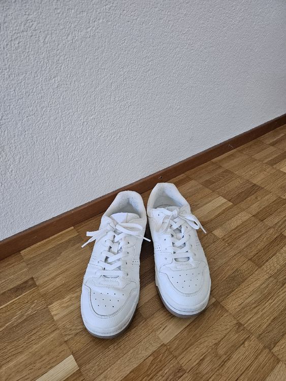 H&M Chaussures femmes: Weisse Damen Sneakers H&M, Grösse 39, – D'occasion à St.Gallen par amaka01 2