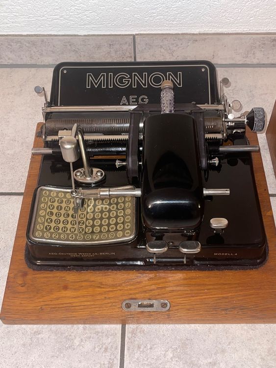 AEG MIGNON 4 antik Vintage Schreibmaschine (Gebraucht) in Kaiseraugst ...
