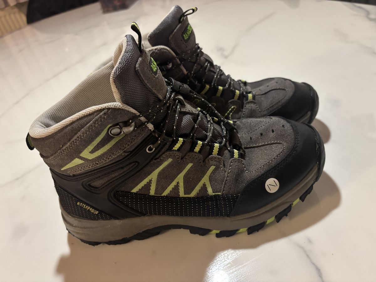 46 Nord Scarpe per ragazzi: chaussures pour hiver 46 NORD.Pointure.37 – Nuovo e nell'imballaggio originale da Delémont venduto da Vendeur_3 1