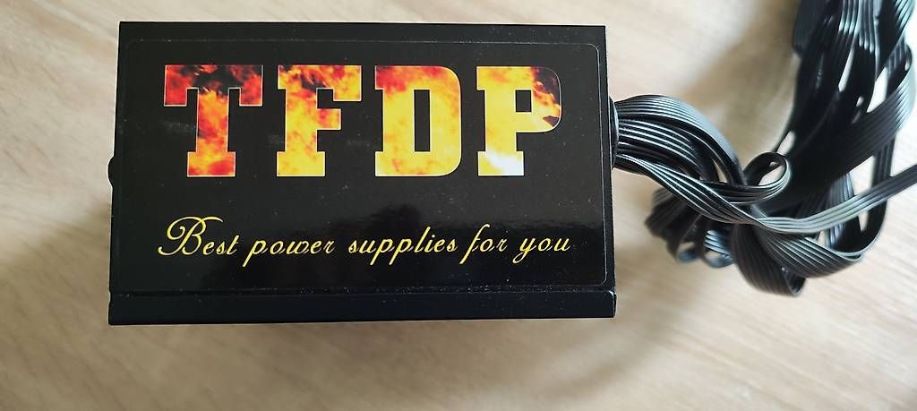 Componenti elettronici: TFDP TF800 800W ATX Netzteil – Usato da Rickenbach Sulz venduto da nna81 2
