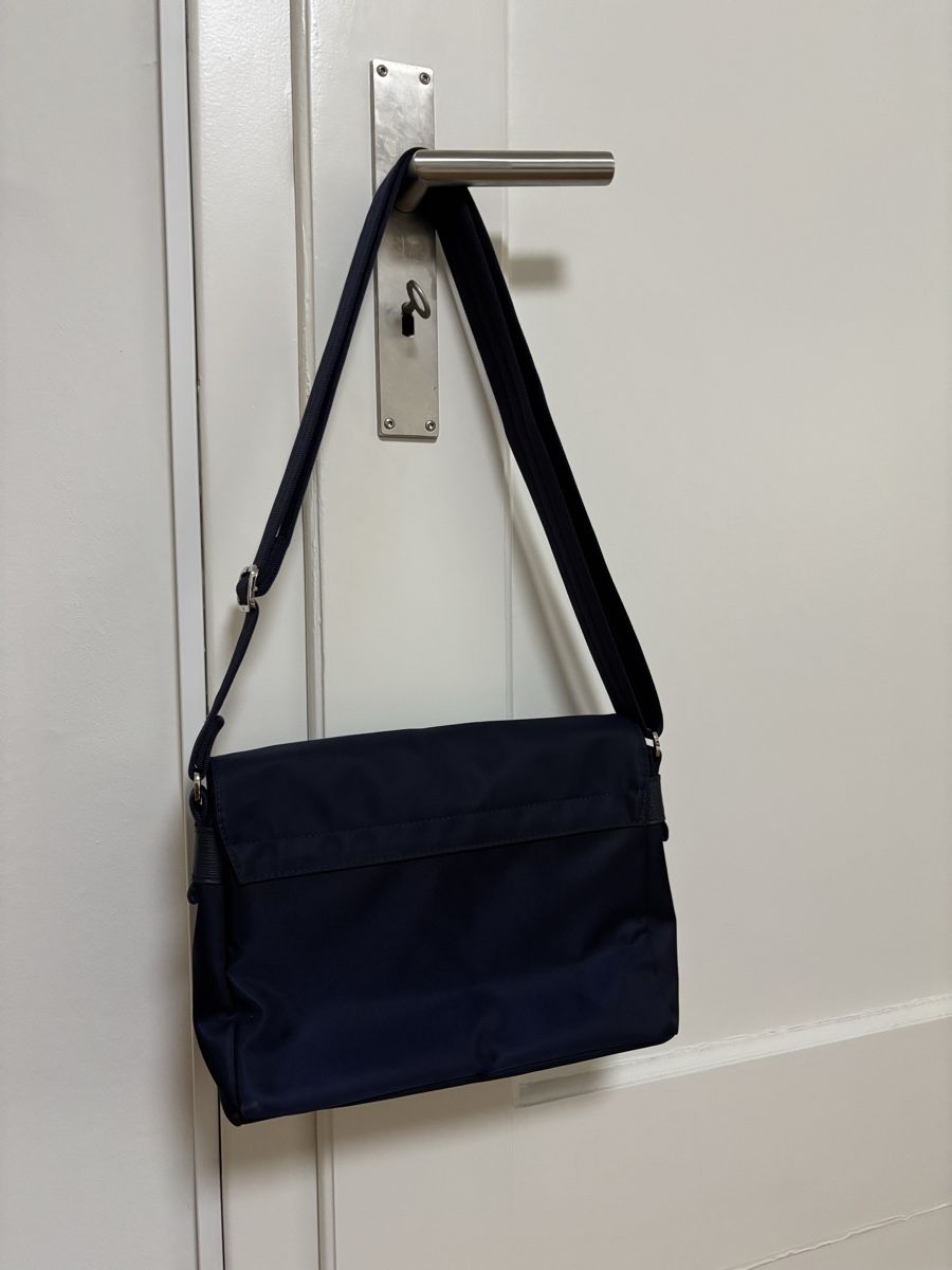 Longchamp Borse da donna: Longchamp Umhängetasche dunkelblau – Usato da Basel venduto da Rose9917 4
