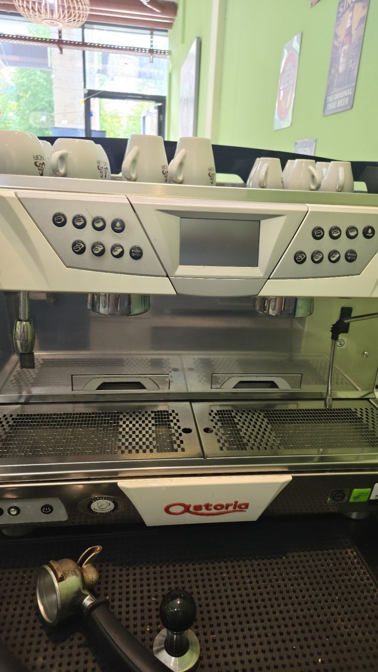 Kaffeemaschinen & Espressomaschinen: Astoria Kaffeemaschine.  – Gebraucht aus Zürich von abl_w5vc 1