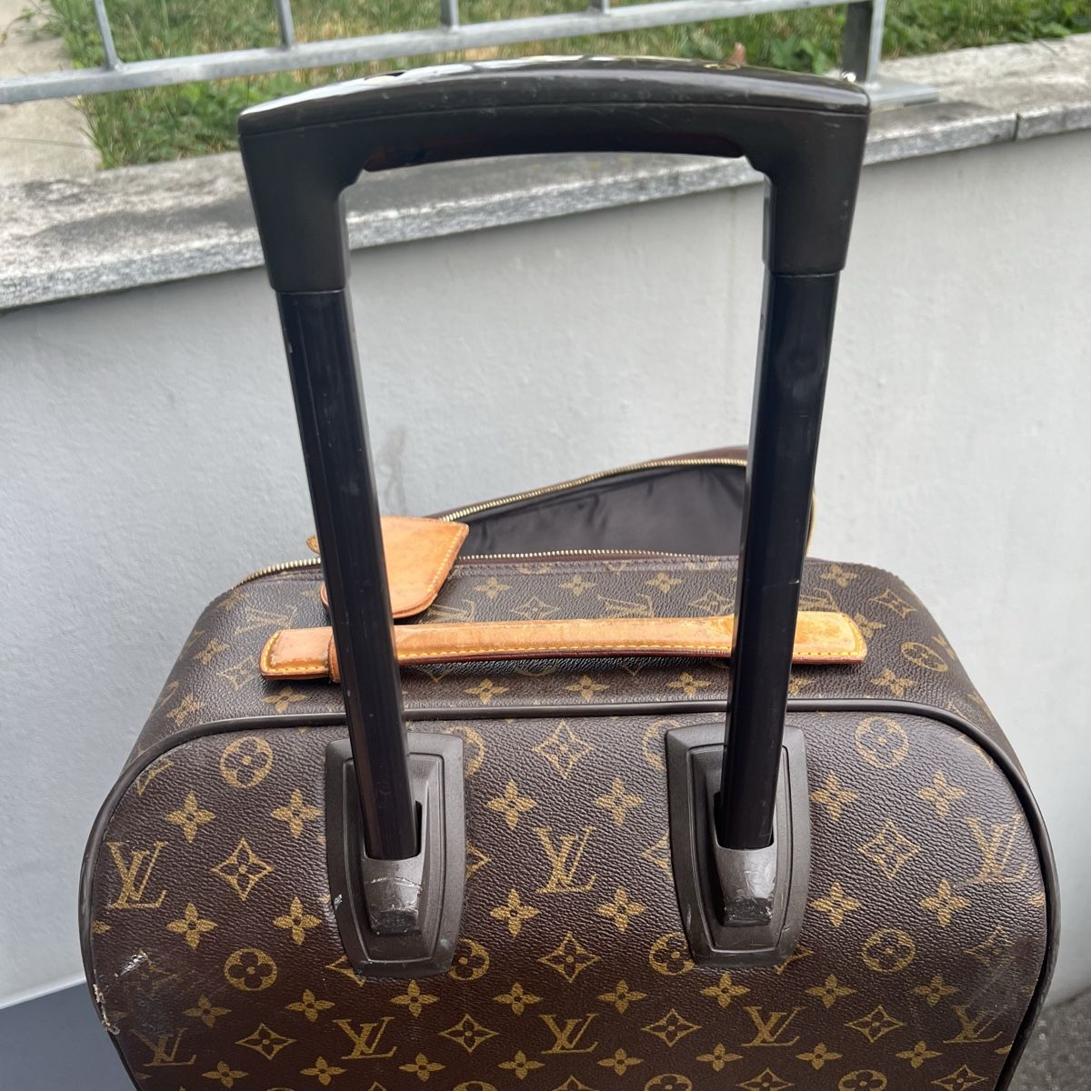 Louis Vuitton Valises de voyage: Louis Vuitton Handgepäck Koffer  – D'occasion à Wil SG par Cristiano02062017 4