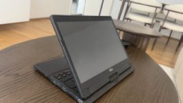 Fujitsu Lifebook T937 – 2-in-1 Business Laptop | i7 | Touch