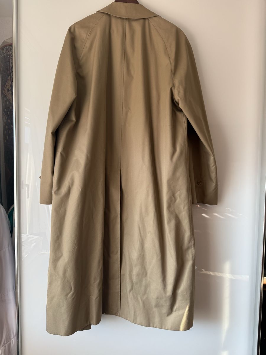Burberry Cappotti: Trench-coat Burberry beige classique – Usato da Monthey venduto da Joseph-29 2