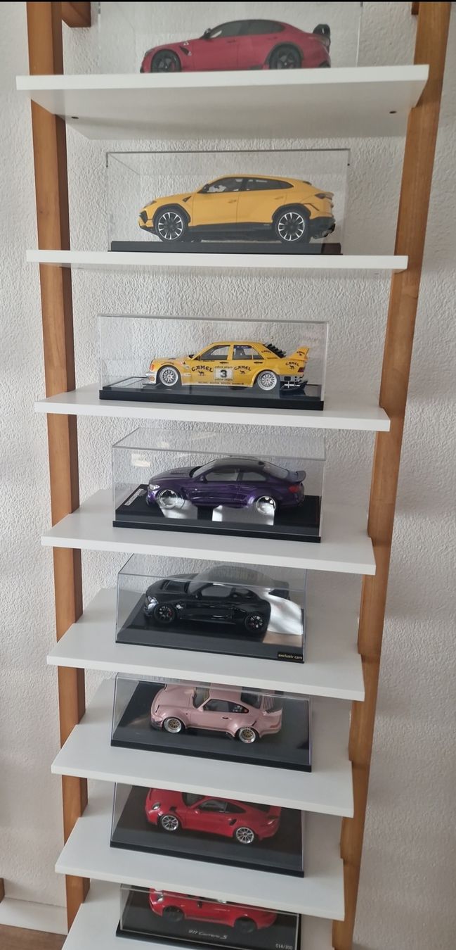 Modellini d'auto: Modellautosammlung 1:18 – Nuovo (secondo la descrizione) da Studen BE venduto da Continentalcollector 3