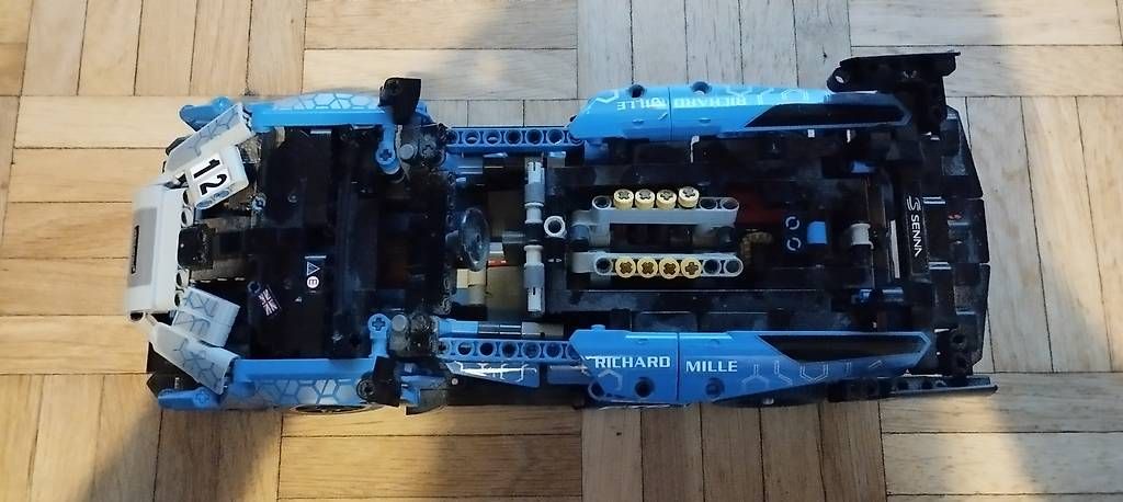 Kit di costruzioni: LEGO Technic 42123 McLaren Senna GTR – Usato da Zollikofen venduto da pav_8lhm 1