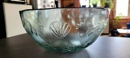 grosse Glasschüssel mit Muscheln - sehr dekorativ/Hinkucker