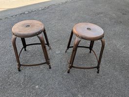 2 Vintage Hocker aus Metall