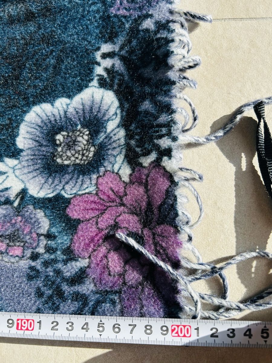 Foulards, Tücher & Schals: Grande écharpe en cachemire – Neu (gemäss Beschreibung) aus Founex von etswang 2