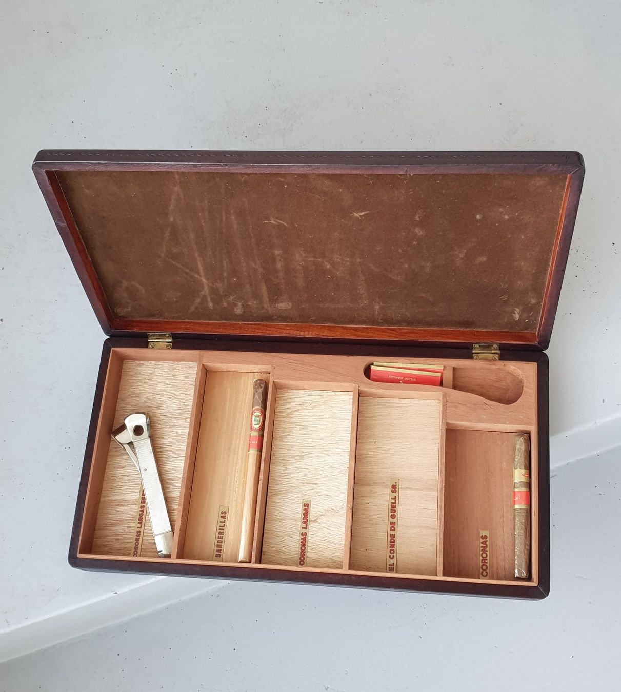 Humidor per sigari: Humidor Cave à cigares – Usato da Erde venduto da zakleblanc 6